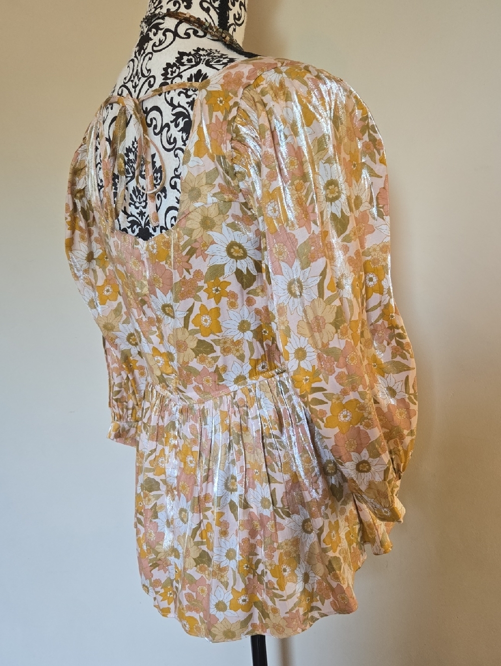 Altar'd State Floral Peasant Blouse in Mustard, Peach & Cream M - Picture 9 of 12